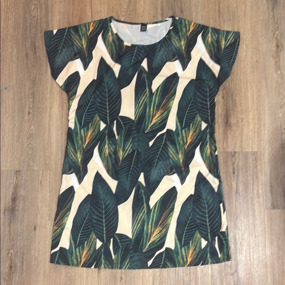 NWOT SHEIN Cream and Green Mini Dress with Chic Palm Print Tropical Design